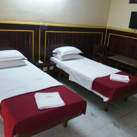 Sarmani Hotels Pvt. Ltd Ченнаи Экстерьер фото
